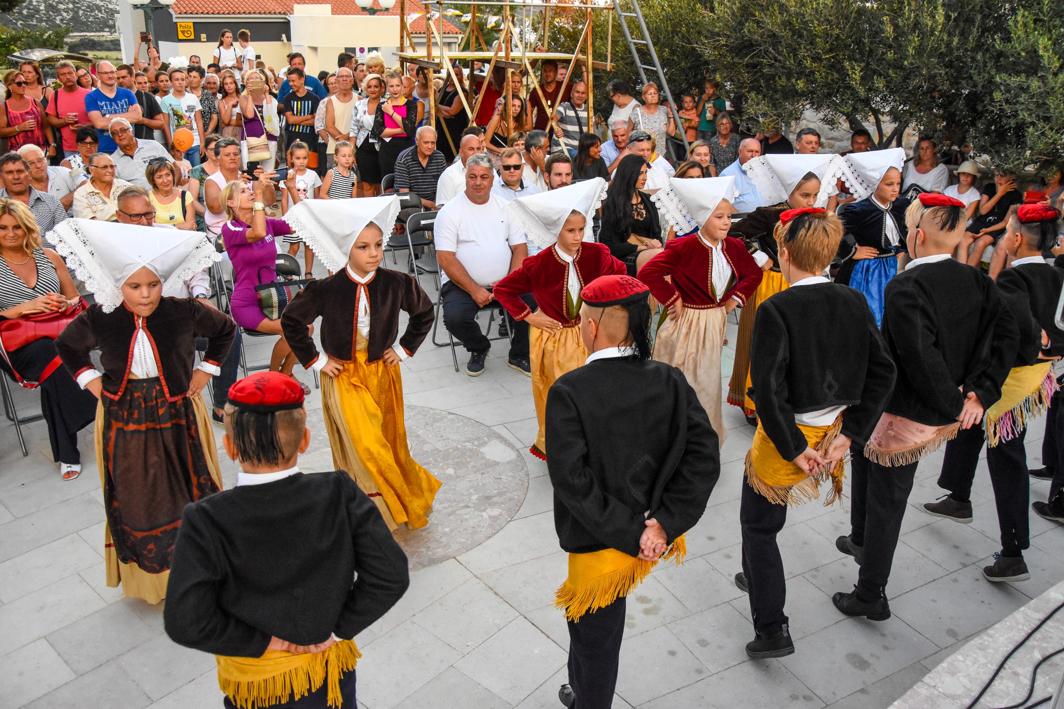 Kolan: Fešta od sira