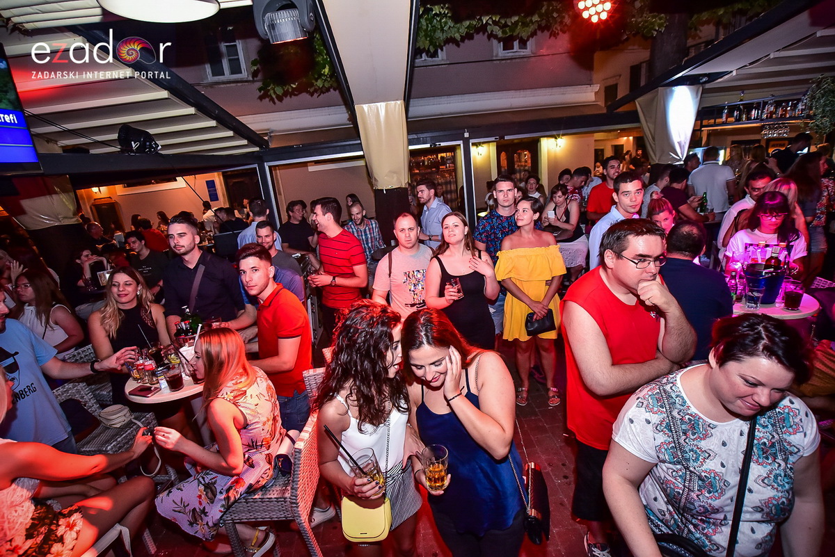 Domenica @ Kult Caffebar