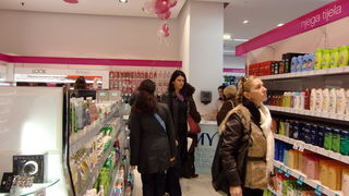 Otvorenje parfumerije BIPA na Kalelargi, Foto: Mia Knezevic Otvorenje parfumerije BIPA na Kalelargi, Foto: Mia Knezevic