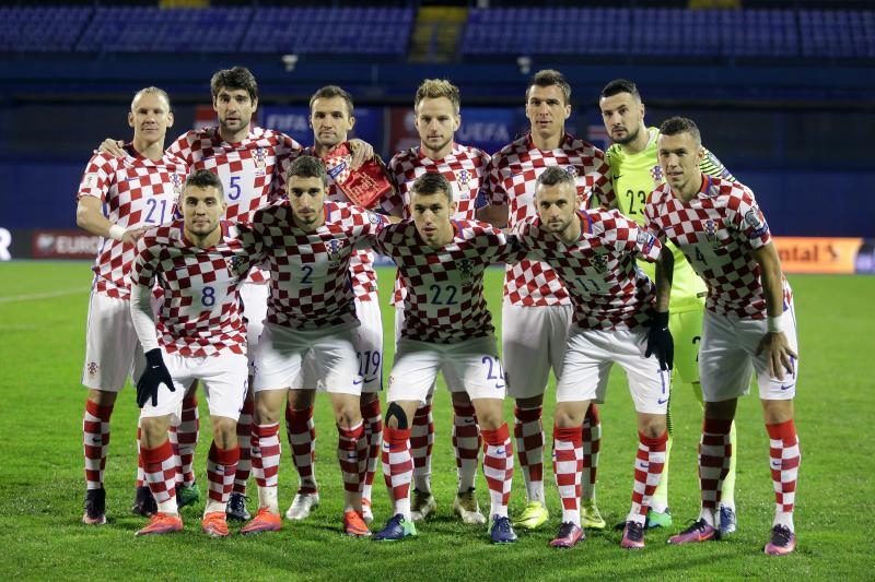 Image 379867 (auto) Image 379867 (auto)