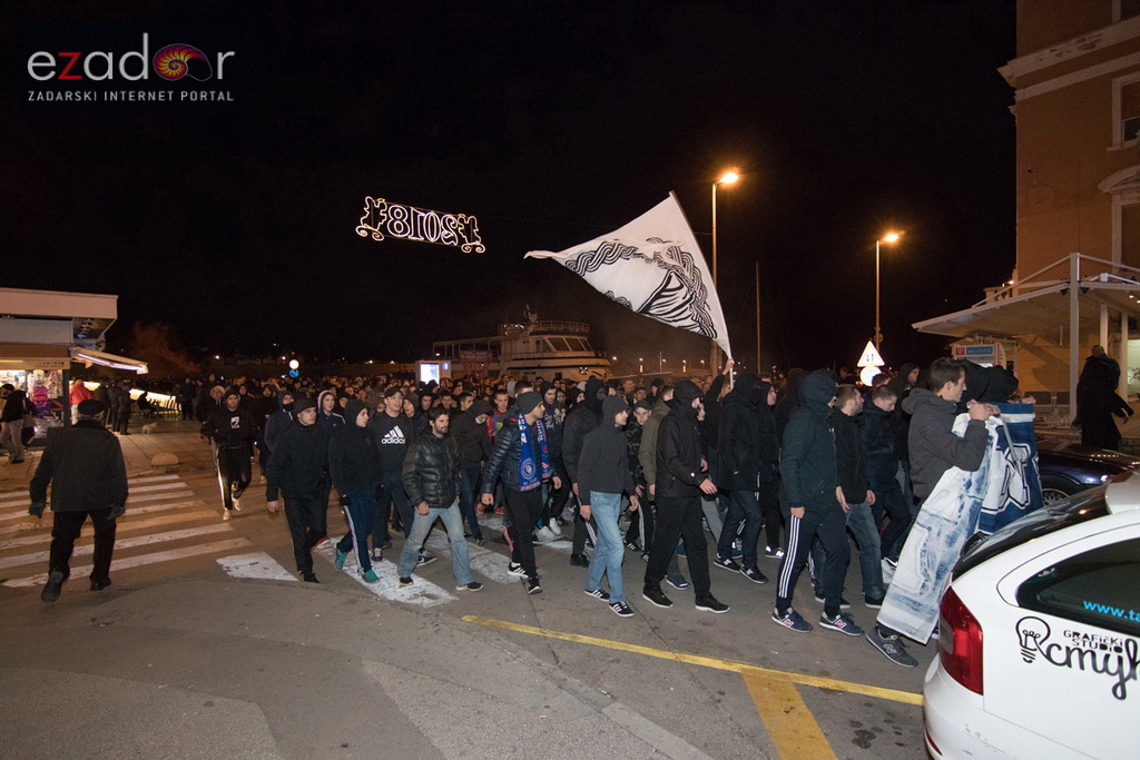 Okupljanje Tornada na Forumu i korteo do Krešinog doma Okupljanje Tornada na Forumu i korteo do Krešinog doma