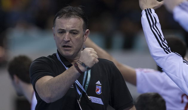 Zaragoza, Spanjolska, 230113.
Gradska dvorana Principe Felipe.
Svjetsko prvenstvo u rukometu za muskarce Spanjolska 2013.
Utakmica cetvrtfinala izmedju reprezentacija Hrvatske i Francuske.
Na fotografiji: izbornik Slavko Goluza.
Foto: Ante Cizmic / CROPIX