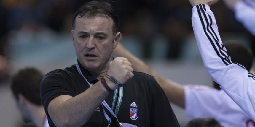 Zaragoza, Spanjolska, 230113.
Gradska dvorana Principe Felipe.
Svjetsko prvenstvo u rukometu za muskarce Spanjolska 2013.
Utakmica cetvrtfinala izmedju reprezentacija Hrvatske i Francuske.
Na fotografiji: izbornik Slavko Goluza.
Foto: Ante Cizmic / CROPIX