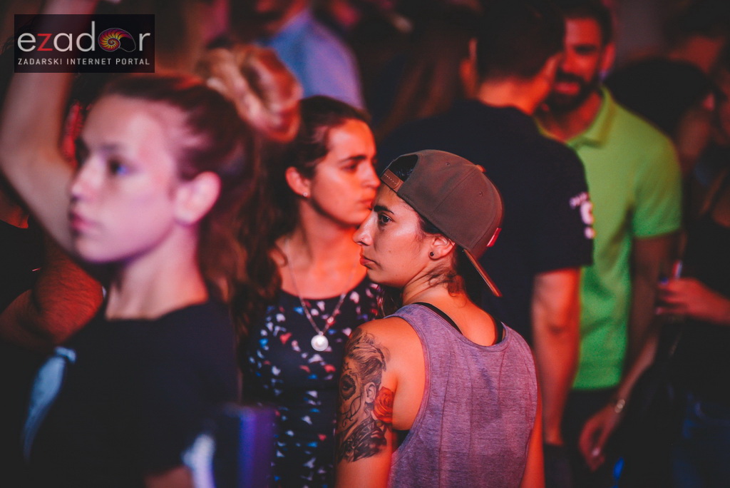 Saturday Night with DJ Dizzy @ Svarog Bar