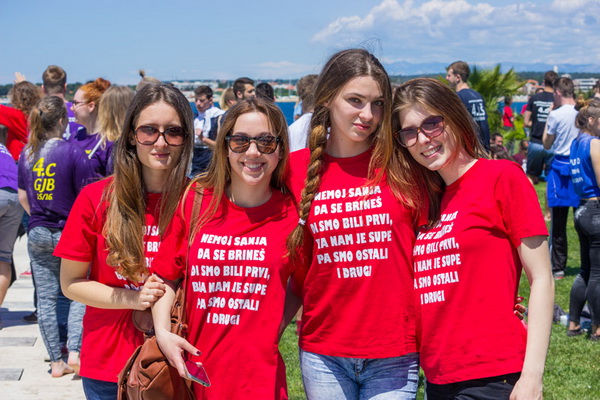 Ludijada maturanata na zadarskoj rivi 17. svibnja 2016. Foto: Bojan Bogdanić