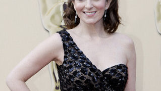 82. Red Carpet Oscara (oscar.go.com)