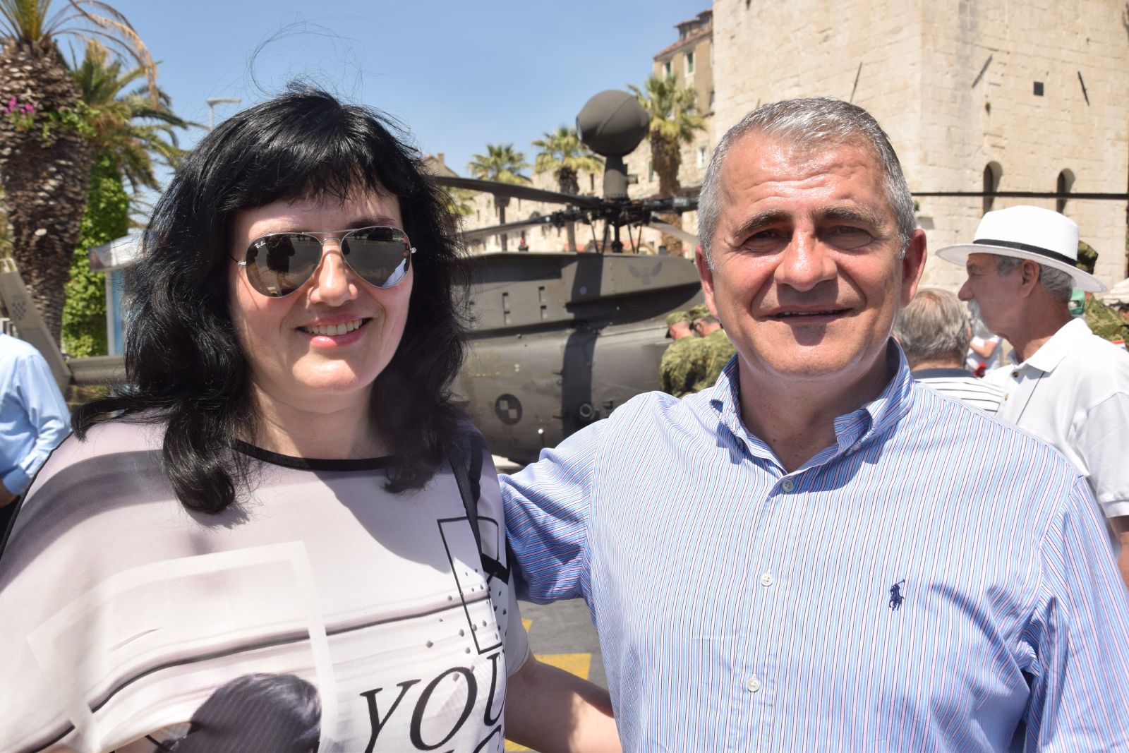 RTOP Vukovar i Kiowa Warrior na splitskoj rivi RTOP Vukovar i Kiowa Warrior na splitskoj rivi