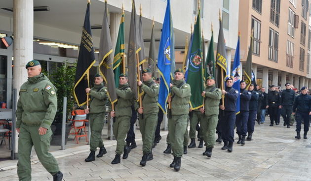Svečani mimohod postrojbi u povodu proslave 23. obljetnice VRO Maslenica. Foto: Iva Perinčić