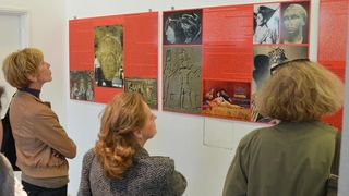 U Galeriji C8 otvorena je izlozba Ars Amatoria ljubav i erotika u starom Rimu koju organiziraju Arheoloski muzej Zadar i Arheoloski muzej Istre .O izlozbi su govorili Darko Komso ravnatelj Arheoloskog muzeja u Puli i Autorica izlozbe dr. sc. Kornelija A. U Galeriji C8 otvorena je izlozba Ars Amatoria ljubav i erotika u starom Rimu koju organiziraju Arheoloski muzej Zadar i Arheoloski muzej Istre .O izlozbi su govorili Darko Komso ravnatelj Arheoloskog muzeja u Puli i Autorica izlozbe dr. sc. Kornelija A.