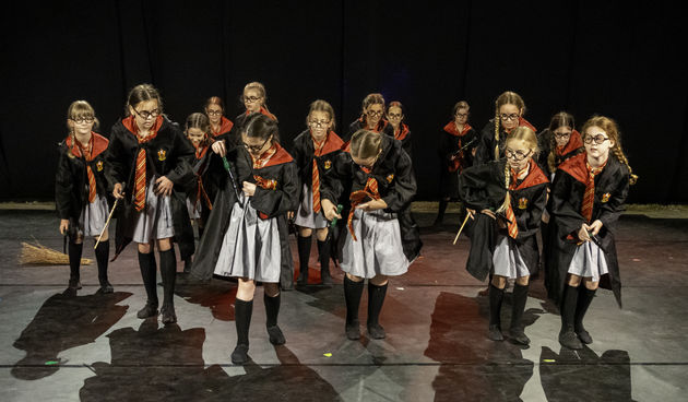 Gesta na Kapetanskom: Premijera predstave Pila naopako