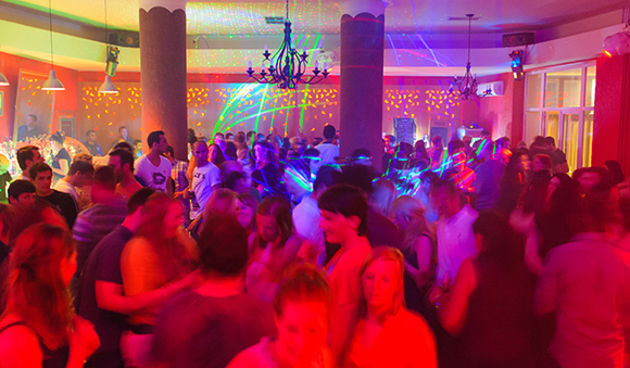 International Student Party @ Q Bar