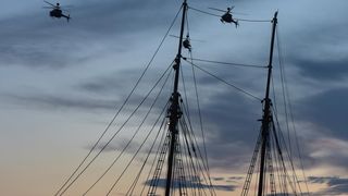 Svečani doček zadarskih Vatrenih: Jedrenjakom Branimir plovili od Gradskog mosta do gata na zadarskoj rivi