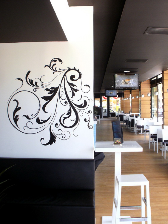 Dino Dević: Zidni murali