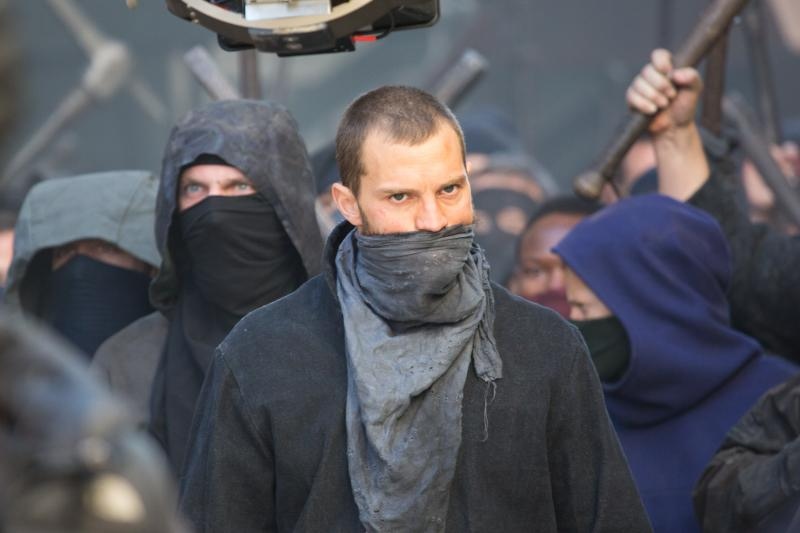 Jamie Dornan na setu snimanja filma Robin Hood Origins