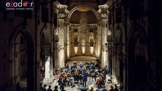 59. Glazbene večeri u sv. Donatu: Orkestar Epoque i gitarist Krešimir Bedek @ Crkva sv. Nikole