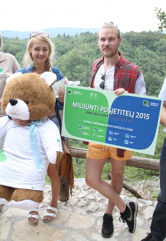 Britanski par milijunti su posjetitelji NP Plitvička jezera, Photo: Kristina Štedul Fabac/PIXSELL