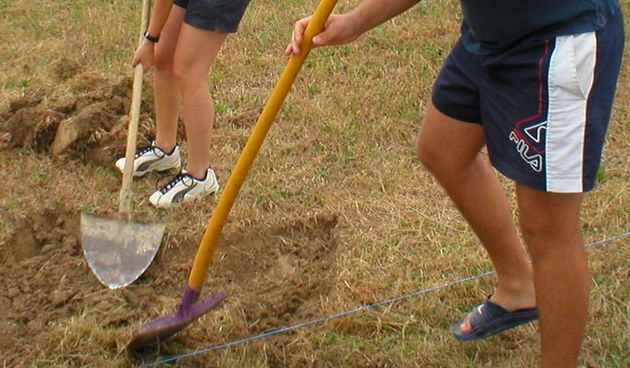 Kopanje vrta (Foto: skavt.net)