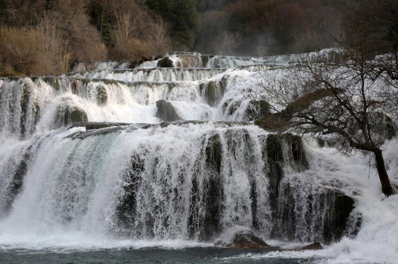 Obilazak NP Krka i Slapova Krke povodom Medjunarodnog dana rijeka. Photo: Dusko Jaramaz/PIXSELL Autor  Dusko Jaramaz/PIXSELL Ključne riječi  slapovi krke, Nacionalni park Krka, rijeka Krka, voda, rijeka,