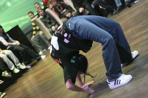 Image 1038857 (auto)