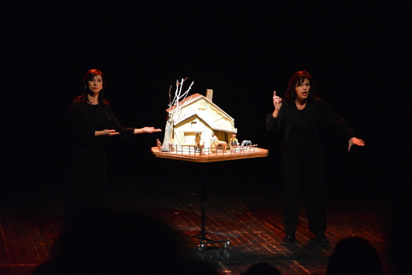 U Kazalištu lutaka Zadar odigrana je predstava “Čarobnjak iz Oza” u režiji Dražena Ferenčine. Foto: Iva Perinčić U Kazalištu lutaka Zadar odigrana je predstava “Čarobnjak iz Oza” u režiji Dražena Ferenčine. Foto: Iva Perinčić