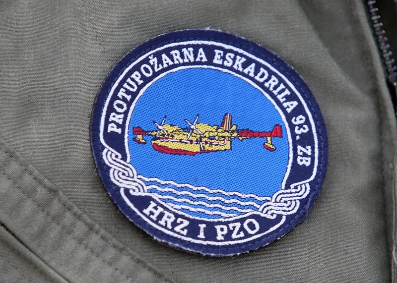 Plenković i Krstičević posjetili zračnu bazu Zemunik i protupožarnu eskadrilu Plenković i Krstičević posjetili zračnu bazu Zemunik i protupožarnu eskadrilu