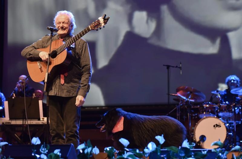 KD Lisinski: Prijatelji i Kemo – Hiljade pahulja bijelih KD Lisinski: Prijatelji i Kemo – Hiljade pahulja bijelih