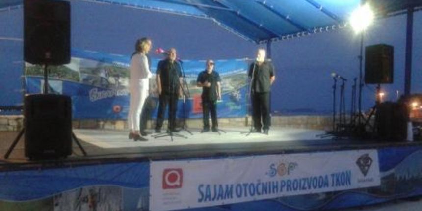 “Otočni susret klapa Tkon 2015.”