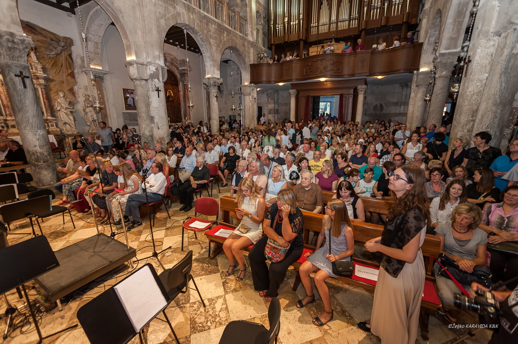 Zadarski komorni orkestar: Beethovenova Deveta simfonija u katedrali Sv. Stošije
