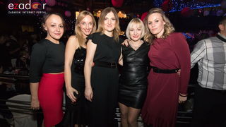 Ludnica u Saturnusu: Najbolji doček u svemiru i šire Ludnica u Saturnusu: Najbolji doček u svemiru i šire