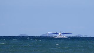 Novalja: Hidroavion sve popularniji način prijevoza između otoka i kopna