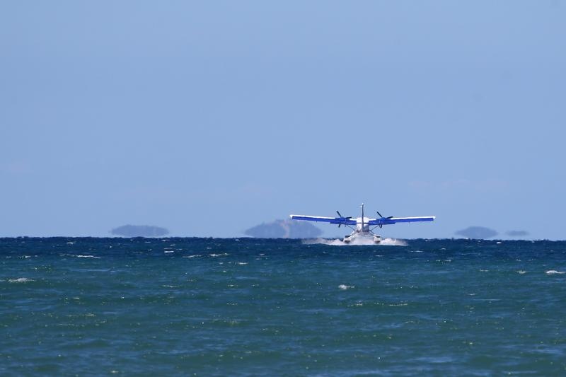 Novalja: Hidroavion sve popularniji način prijevoza između otoka i kopna