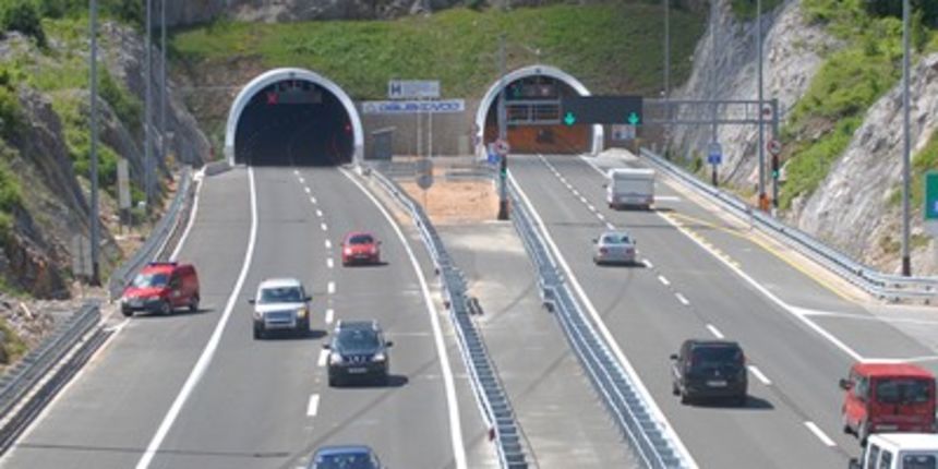Tunel Sv. Rok (Foto: Andrija Lučić/CROPIX) Tunel Sv. Rok (Foto: Andrija Lučić/CROPIX)