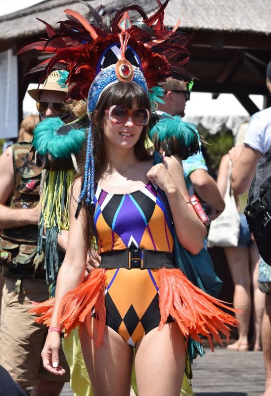 Posljednji dan Love International Festivala u Tisnom privukao je veliki broj mladih iz cijele Europe, a najviče iz Velike Britanije. Photo: Hrvoje Jelavić/PIXSELL Posljednji dan Love International Festivala u Tisnom privukao je veliki broj mladih iz cijele Europe, a najviče iz Velike Britanije. Photo: Hrvoje Jelavić/PIXSELL