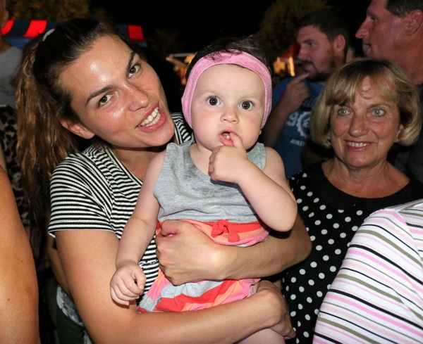 Virsko ljeto 2016: Dražen Zečić Zeko i Banana Band raspjevali i rasplesali Vir