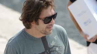 Prigradica, otok Korcula , 270911.
Glumac Javier Bardem snimljen prilikom ukrcaja u brod Majsan marke Beneteau Antares 10,80  koji ga je prebacio na svjetionik Plocica na snimanje filma “Venuto al mondo”.
Foto: Tom Dubravec /  CROPIX