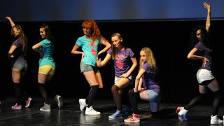 Zadar, 12.5.2012. snimio: Nenad Marčev
1. Zadarski plesni festival
(In memoriam Nives Šimatović-Predovan)
Dvorana Kazališta lutaka Zadar Zadar, 12.5.2012. snimio: Nenad Marčev
1. Zadarski plesni festival
(In memoriam Nives Šimatović-Predovan)
Dvorana Kazališta lutaka Zadar