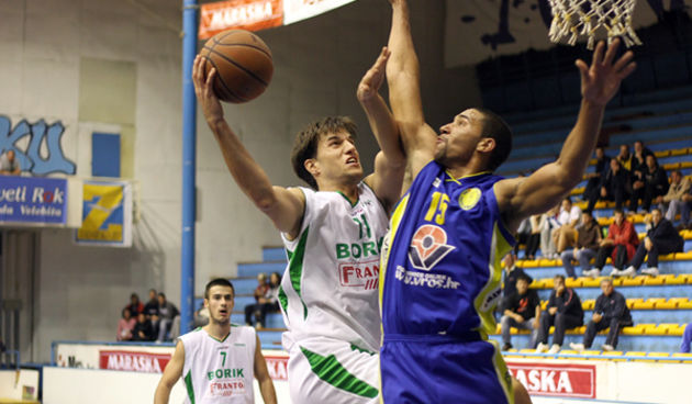 Jure Škifić, KK Borik Puntamika – KK  Darda  77-67 (foto:Saša Čuka)