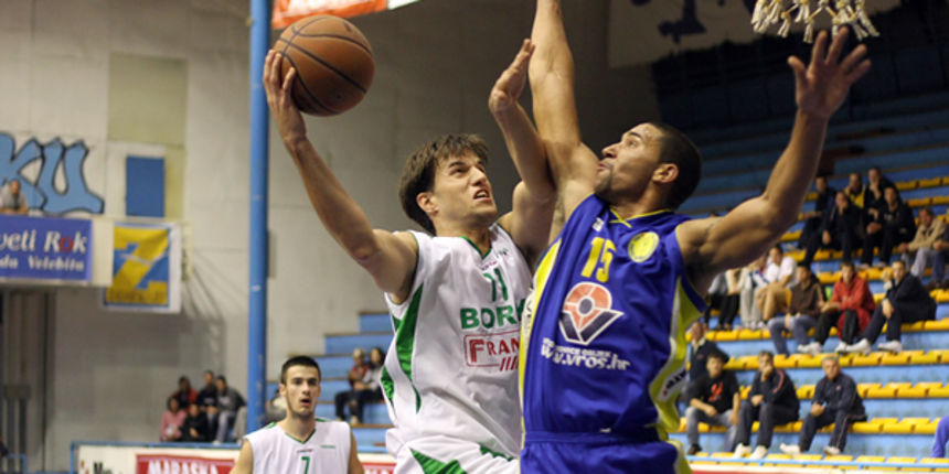 Jure Škifić, KK Borik Puntamika – KK  Darda  77-67 (foto:Saša Čuka)