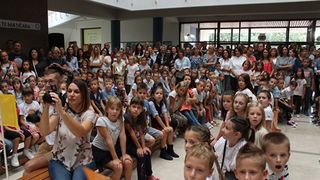 Gradonačelnik Dukić posjetio OŠ Bartul Kašić prvog dana škole Gradonačelnik Dukić posjetio OŠ Bartul Kašić prvog dana škole