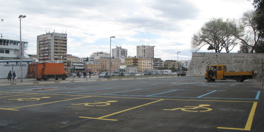 Parkiraliste kod bivseg Zarauscheka