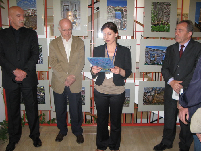 Otvorena izložba “Arbanaška stara ognjišta” Bernarda Kotlara Otvorena izložba “Arbanaška stara ognjišta” Bernarda Kotlara