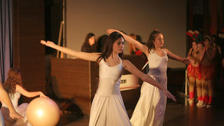 Plesna udruga Gesta: Ima li spasa za Djeda Mraza (Foto:Saša Čuka)