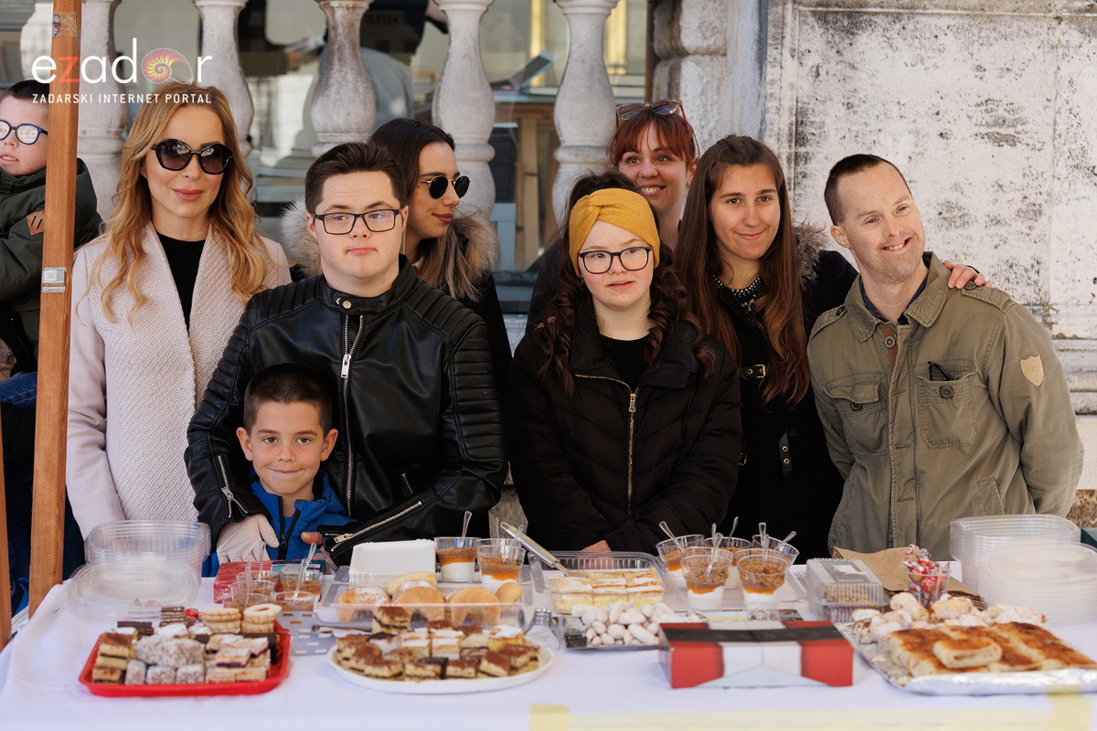 Đir po gradu, subotnja špica 19. ožujka 2022. Đir po gradu, subotnja špica 19. ožujka 2022.