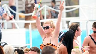 Zrće: Drugi dan Hideout festivala privukao je mnogobrojnu publiku na after beach party, Photo: Luka Stanzl/PIXSELL Zrće: Drugi dan Hideout festivala privukao je mnogobrojnu publiku na after beach party, Photo: Luka Stanzl/PIXSELL