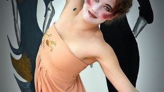 2000 kn; Haljinu dizajnira Klara Dedić: rukom oslikana svila bez šablone (foto: Marin Gospić)