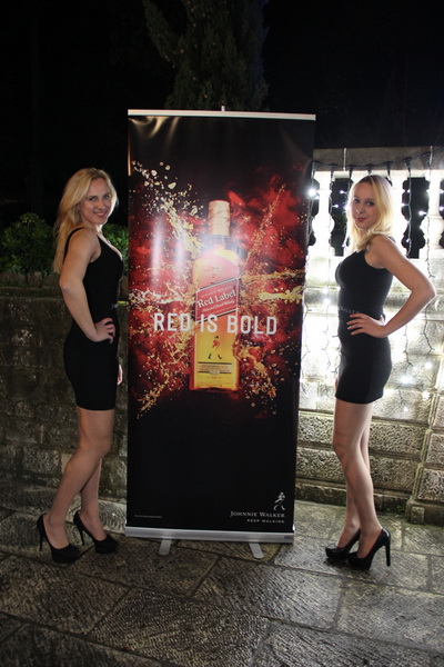 Vikend u Ledani Lounge & Baru: Red Hot Friday Night i Saturday White Fever. Vikend u Ledani Lounge & Baru: Red Hot Friday Night i Saturday White Fever.