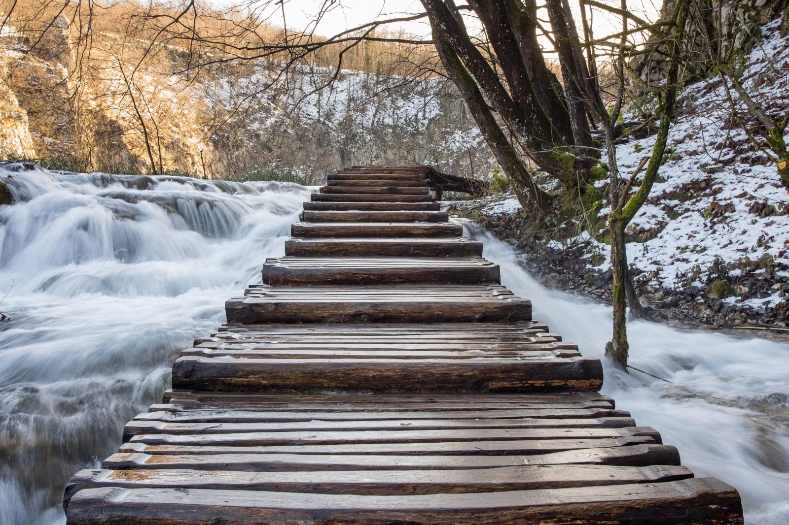Zimska idila u Nacionalnom parku Plitvička jezera Zimska idila u Nacionalnom parku Plitvička jezera
