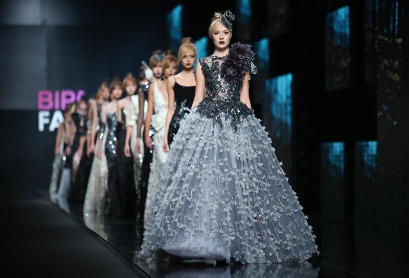 BIPA Fashion.hr na Zagrebačkom Velesajmu. Revija Ivica Skoko. Photo: Jurica Galoic/PIXSELL BIPA Fashion.hr na Zagrebačkom Velesajmu. Revija Ivica Skoko. Photo: Jurica Galoic/PIXSELL