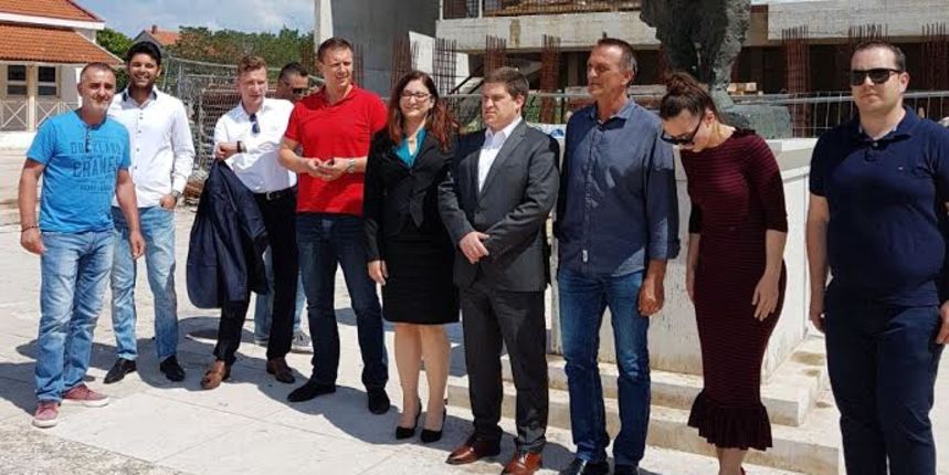 Ministar Oleg Butković u Škabrnji