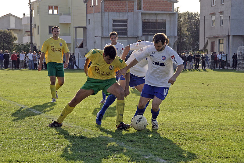 Hajduk – Zlatna Luka, Prijateljska utakmica povodom 75 godina osnivanja NK Zlatna luka